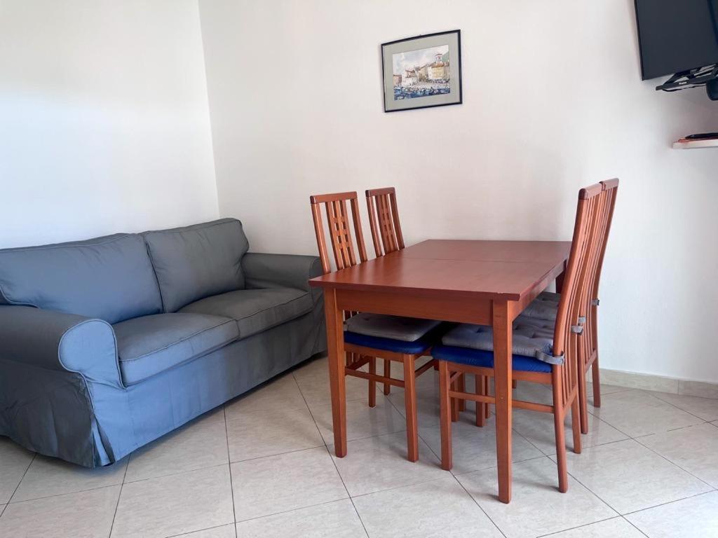 Apartments Ida Cres Luaran gambar