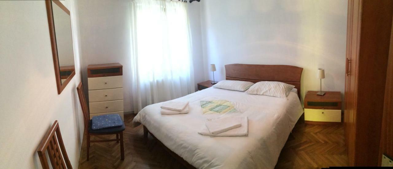Apartments Ida Cres Luaran gambar