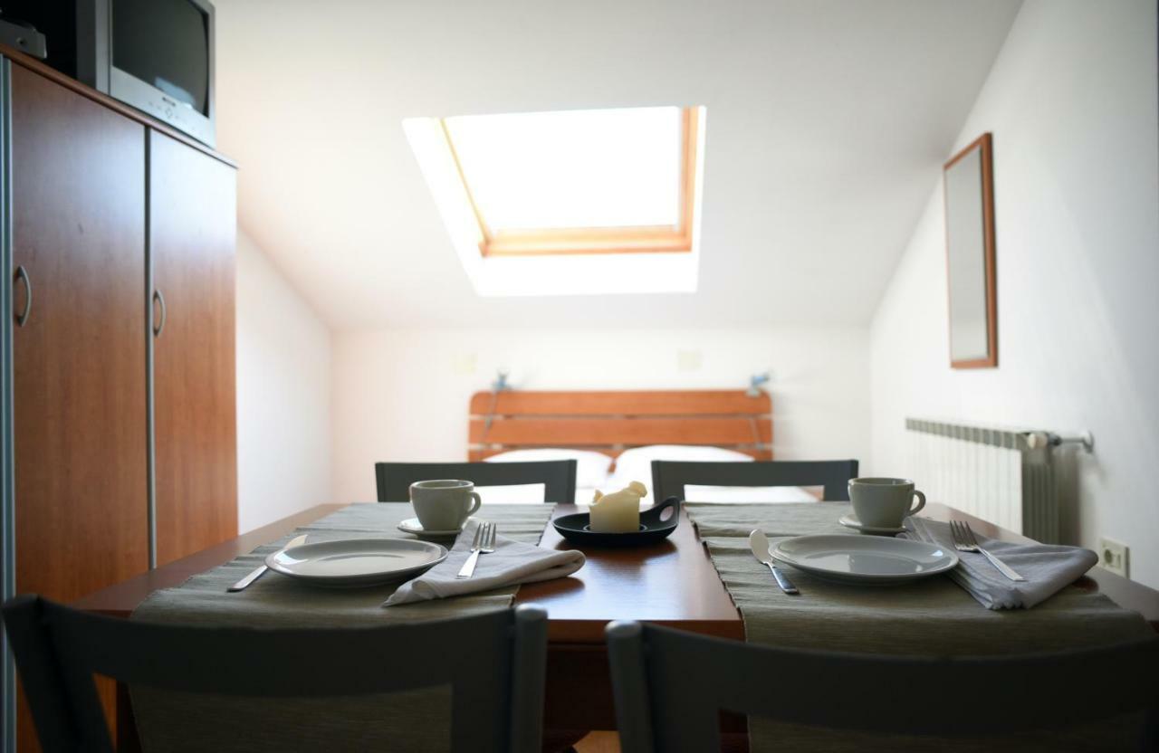 Apartments Ida Cres Luaran gambar